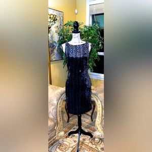 Liz Claiborne size 6 fits more like a size 4